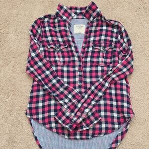 abercrombie Pink Navy & White Plaid 3/4 Button-Down Shirt